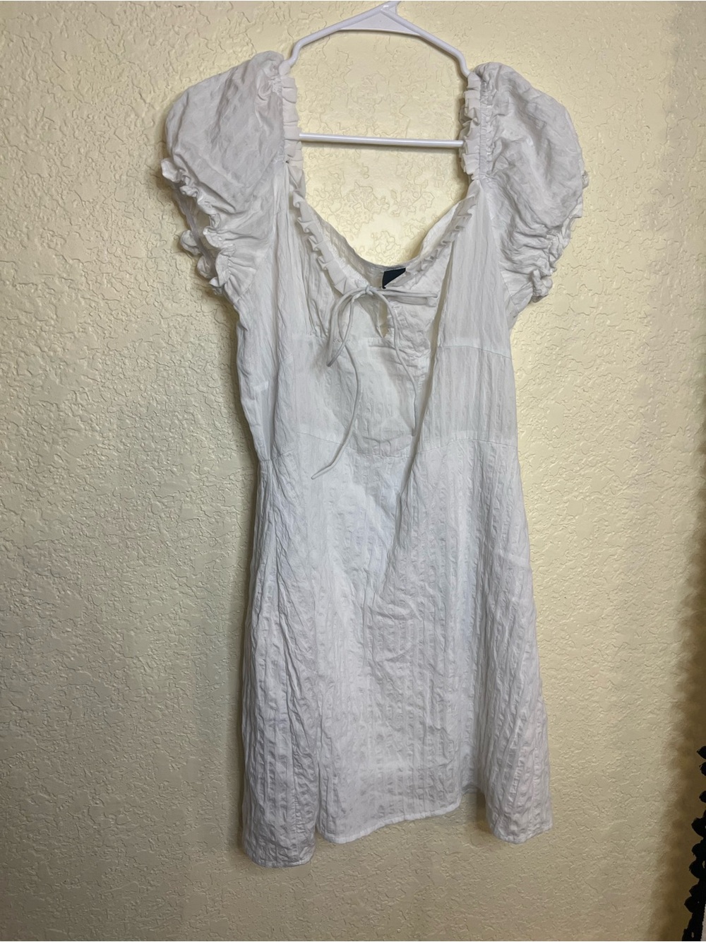 SHEIN White Puff-Sleeve Mini Dress with Tie-Front